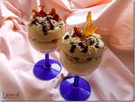 Mousse au caramel et praliné