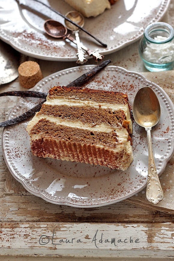 Felie tort tiramisu dukan