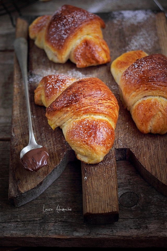 Cornuri Turcesti Cu Nutella Retete Culinare Laura Adamache