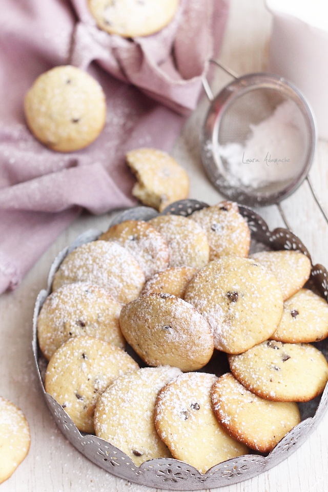 Biscuiti Cu Ciocolata Retete Culinare Laura Adamache