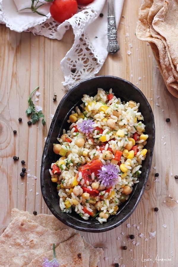 Salata de orez si legume