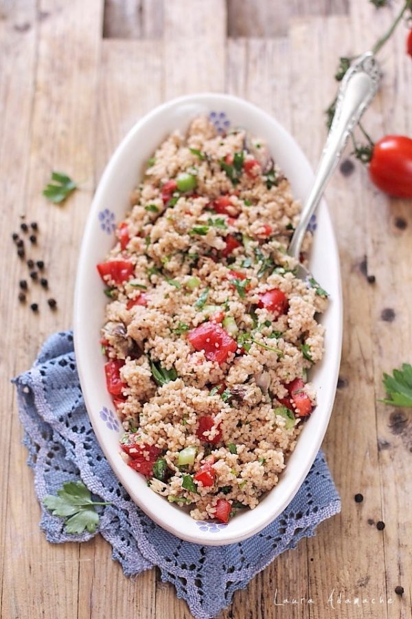 Couscous cu macrou si rosii
