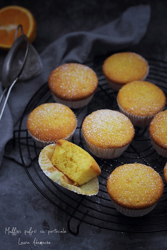 muffins pufosi cu portocale detaliu